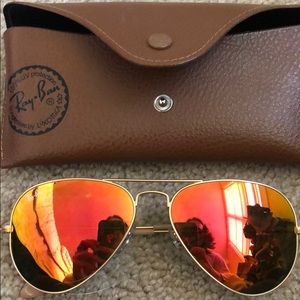 Ray-ban aviator sunglasses